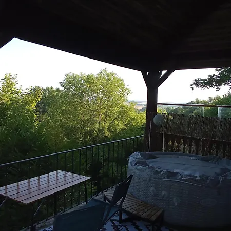 Апартаменты Piscine Pour Decompresser *