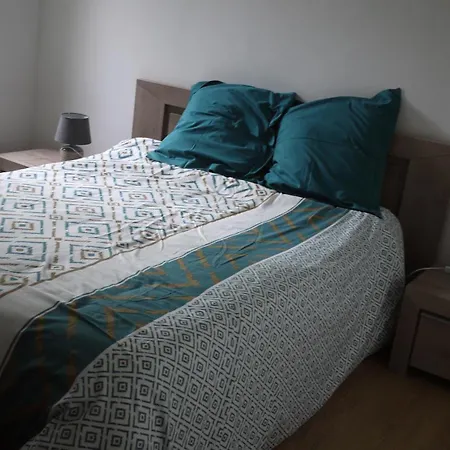 Апартаменты Piscine Pour Decompresser *